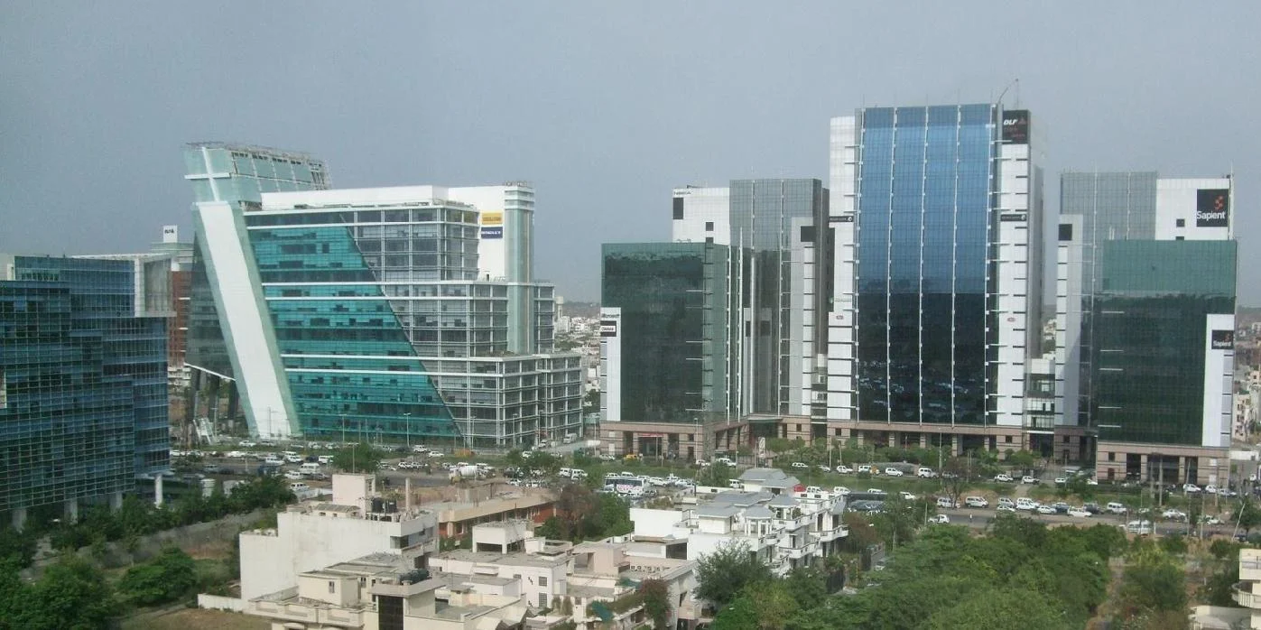 Key points for the best commercial property DLF Summit Plaza